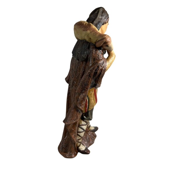 Grandeur Noel Porcelain Nativity Scene O’Well REPLACEMENT Shepherd ONLY 10 1/4” - Picture 5 of 14